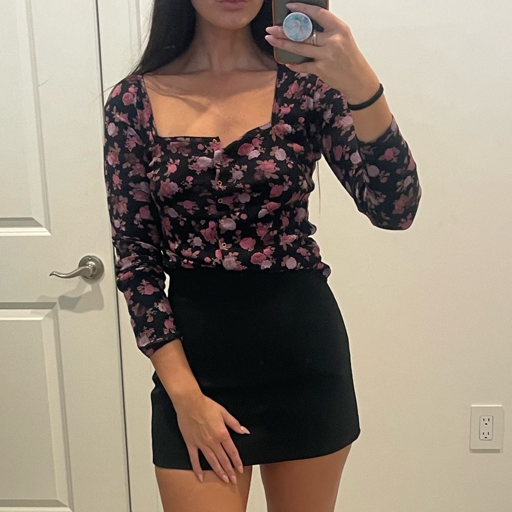 NWOT Rouje Paris Cropped Long Sleeve